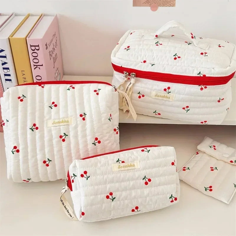 Quilted Cotton Ladies Travel Storage Bag Retro Cherry Women's Cosmetic Bags Cute Design Girls Pencil Case Makeup Bag Handbags