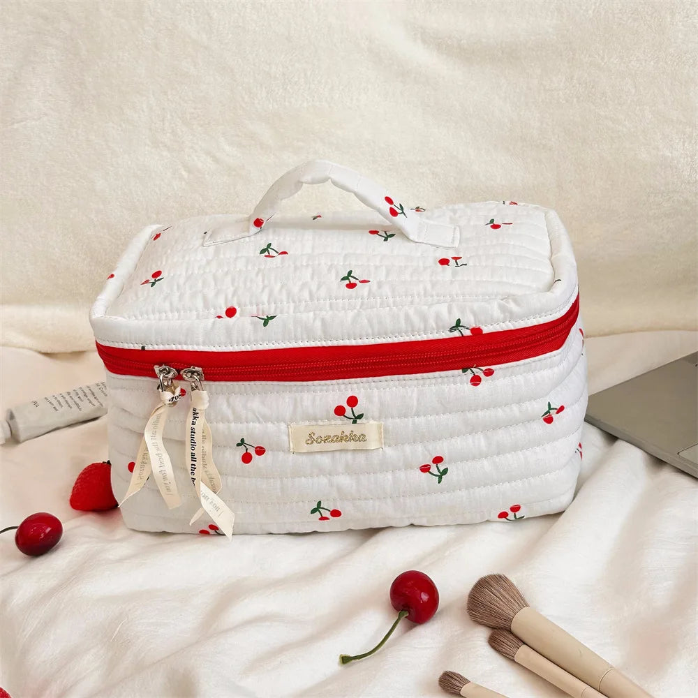 Quilted Cotton Ladies Travel Storage Bag Retro Cherry Women's Cosmetic Bags Cute Design Girls Pencil Case Makeup Bag Handbags